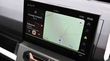 Dacia Spring - infotainment